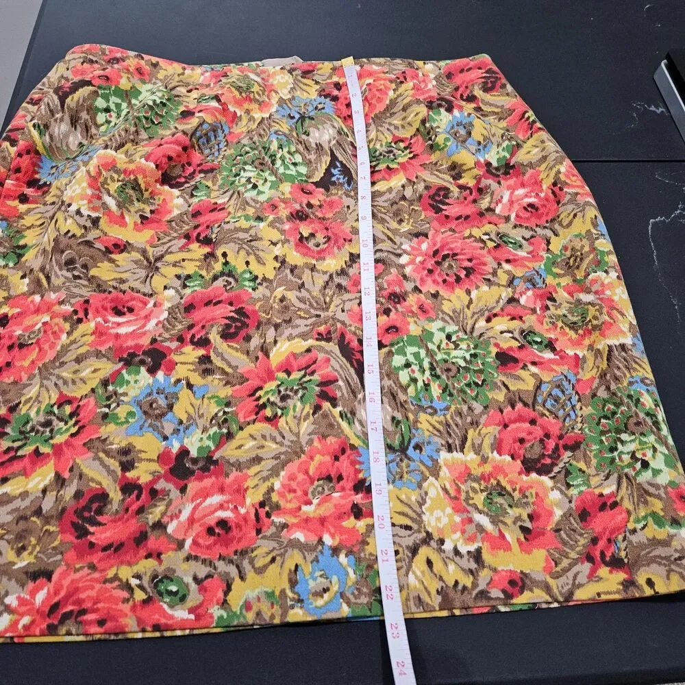 Talbots Womens Pencil Skirt 14P Multicolor Floral Fairy Romantic Feminine Boho